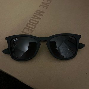 Ray Ban Women’s Erika